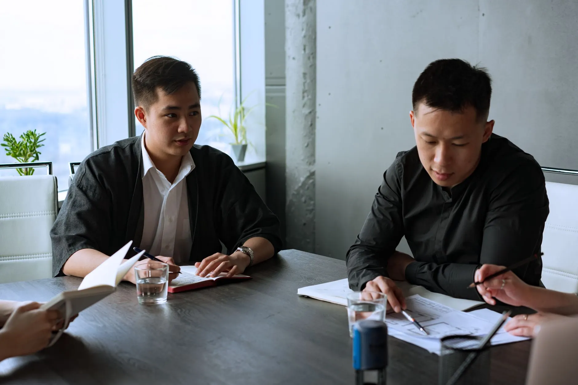 园区信号覆盖方案设计：光纤分布系统与基站设备选型指南
